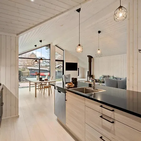 In With Wifi * Tisvildeleje